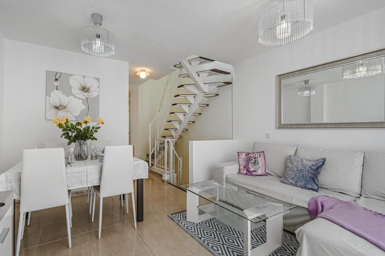 Penthouse Apartment With Ocean View Callao Salvaje Exteriör bild
